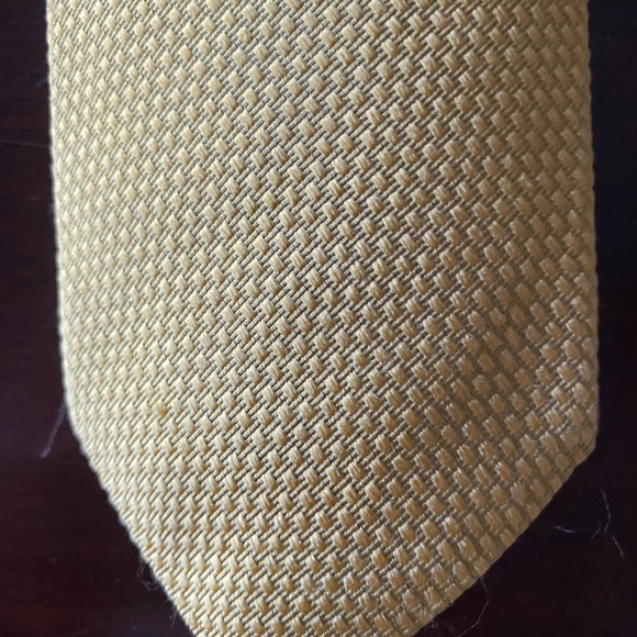 Brooks Brothers Tie - Picture 2 of 5